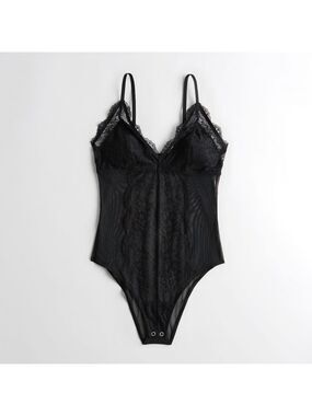 XS • Gilly Hicks • Lace Bodysuit in Black